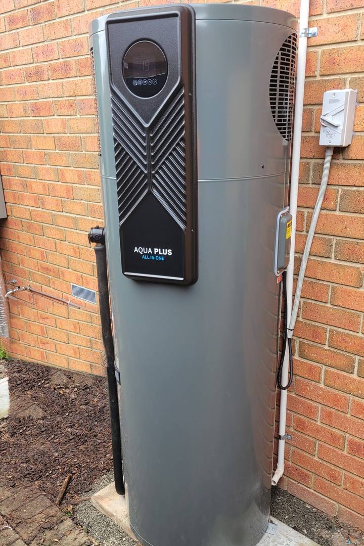 Aqua Plus All in One heat pump hot water system installed in the same spot